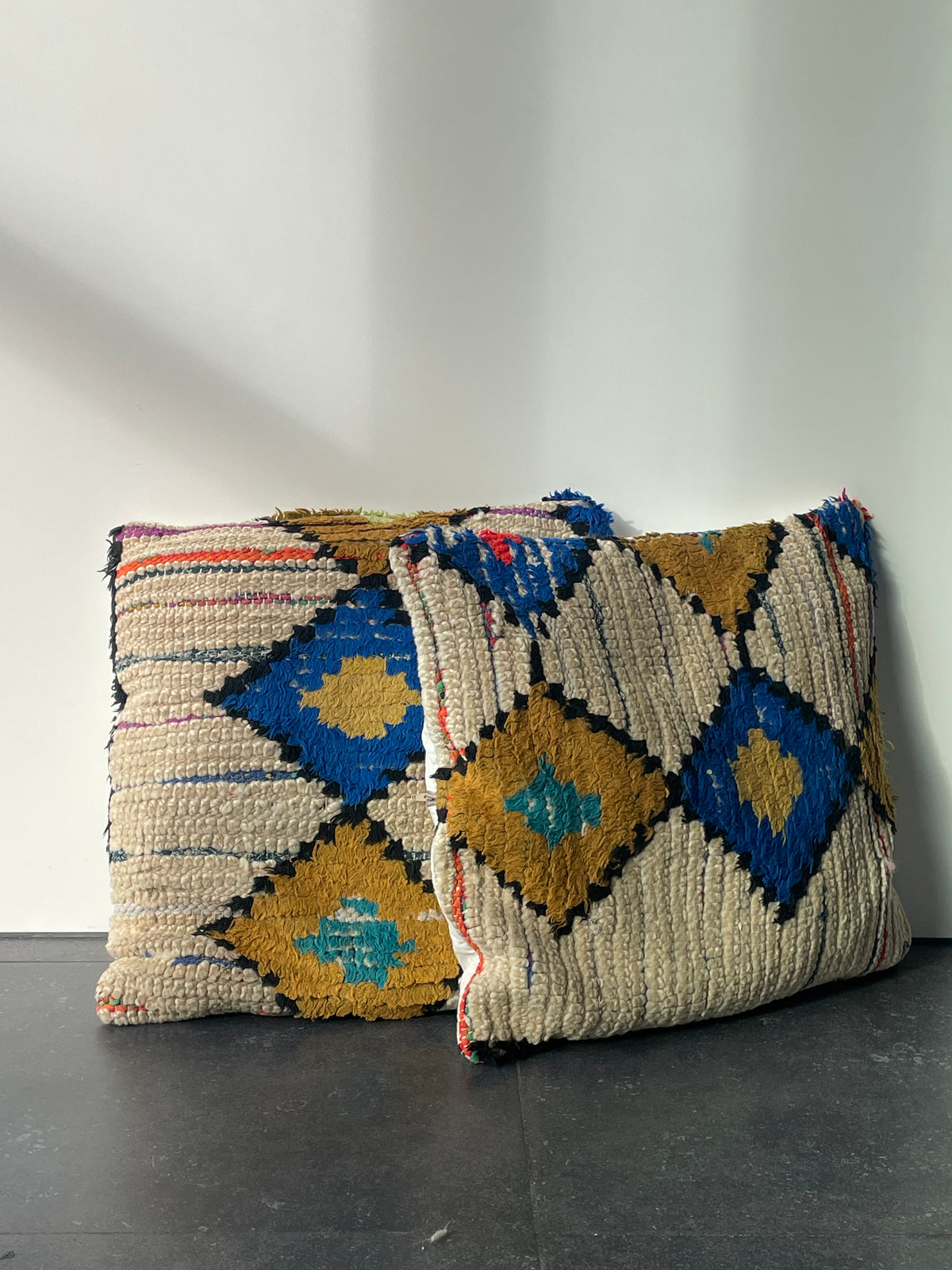 Handgemaakt Berber kussen – 43x43