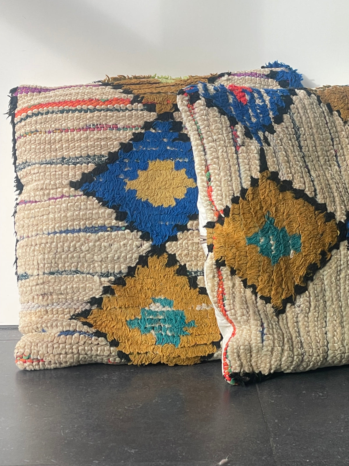 Handgemaakt Berber kussen – 43x43