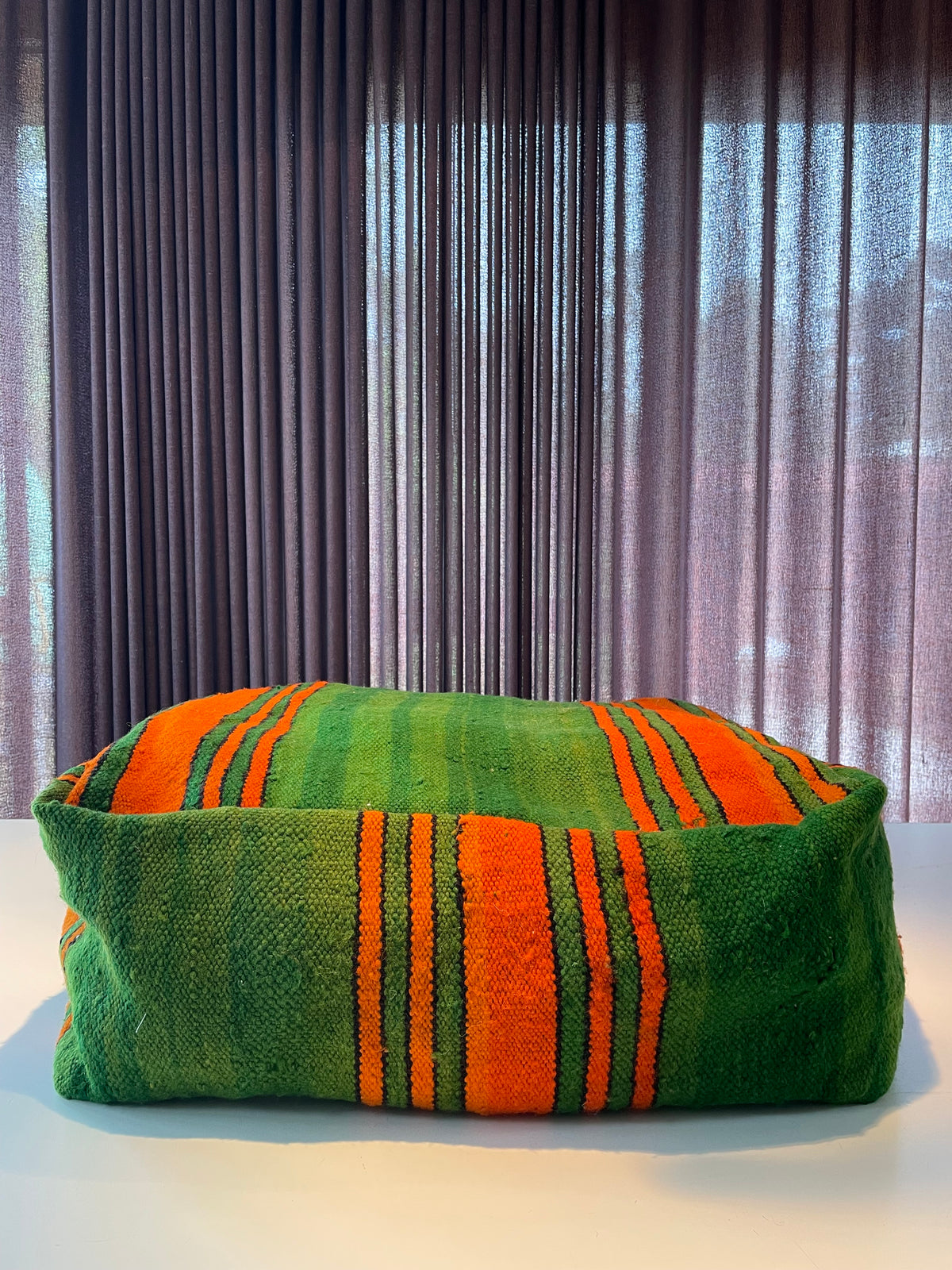 Handgemaakte Marokkaanse poef in groen en oranje - 63x63