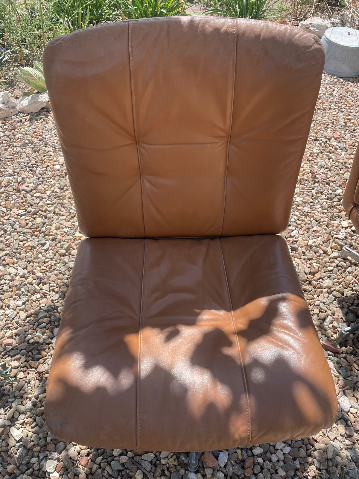 Set van 2 vintage draaifauteuils in cognac