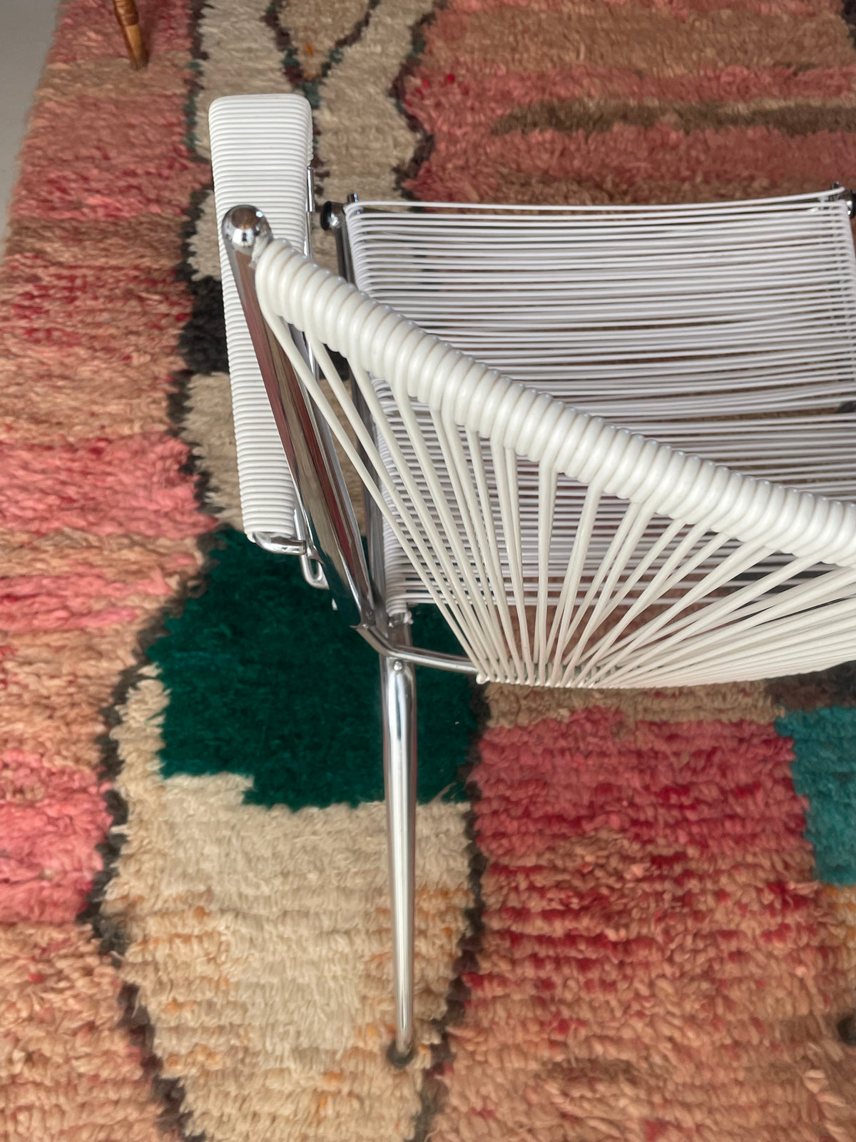 Vintage scoubidou fauteuil met chromen frame – jaren 60/70
