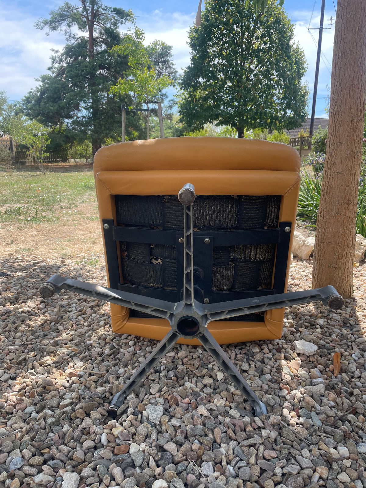 Set van 2 vintage draaifauteuils in cognac