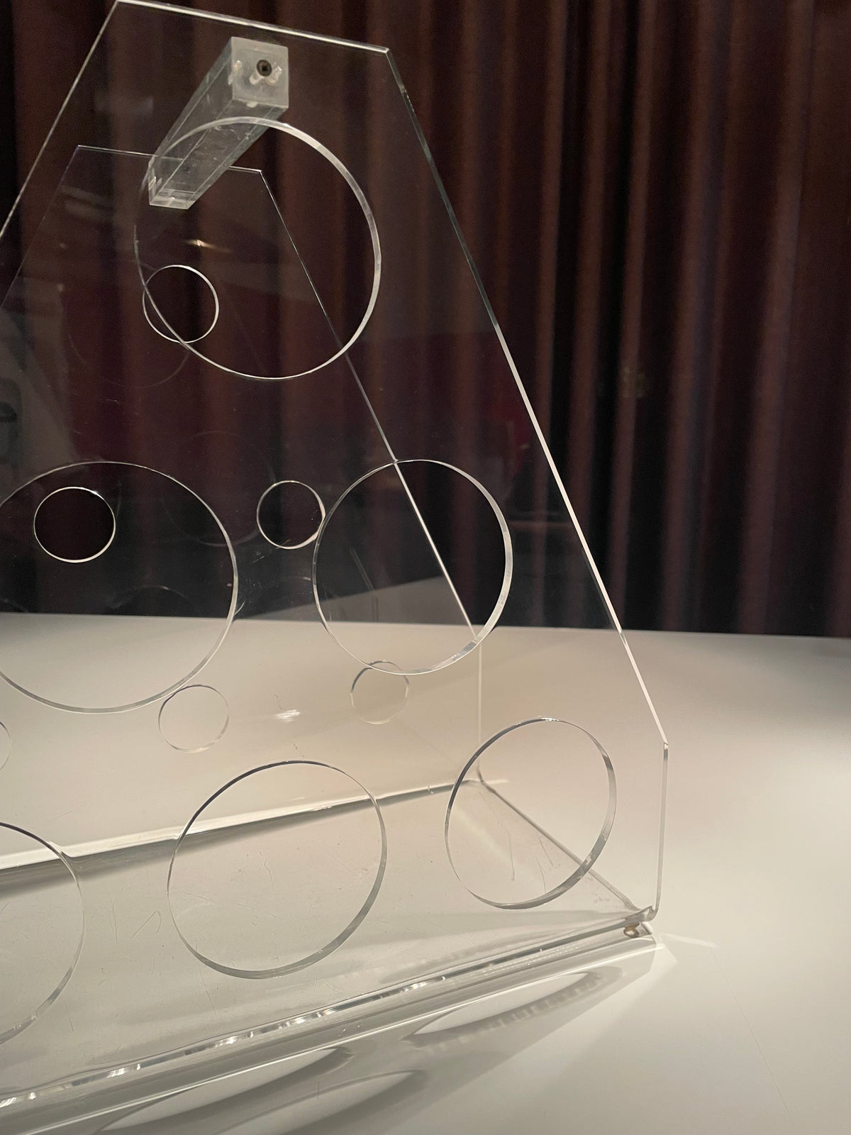 Vintage Lucite wijnrek – 6 flessen – Space Age jaren ’70