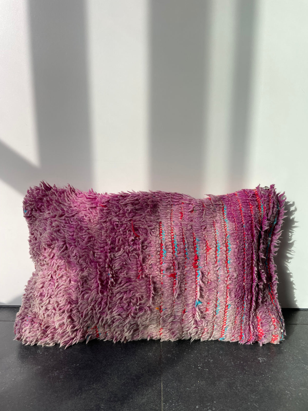 Handgemaakt roze Berberkussen dubbelzijdig - 35x60