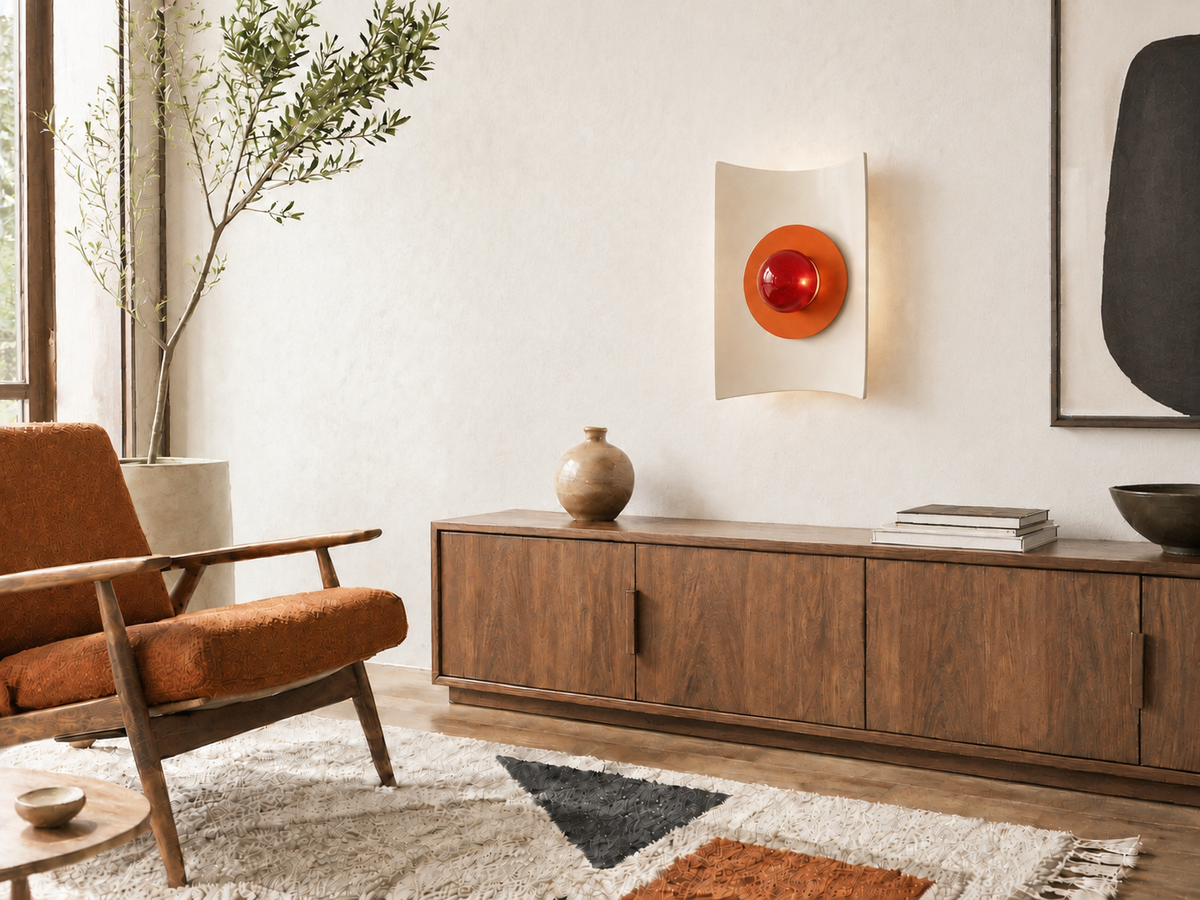 Vintage Space Age wandlamp in crème en rood – jaren 70