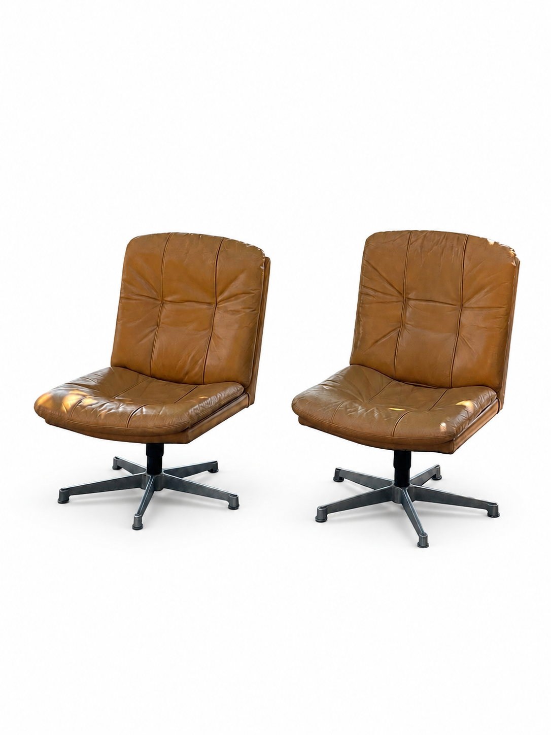 Set van 2 vintage okergele draaifauteuils