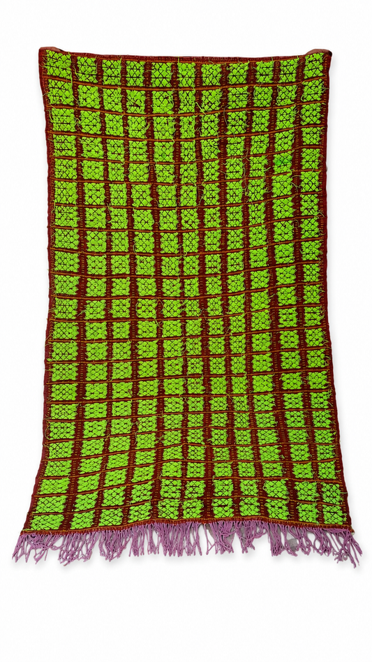 Handgeweven Berber tapijt – Limegroen & Bordeaux – 230 × 140 cm